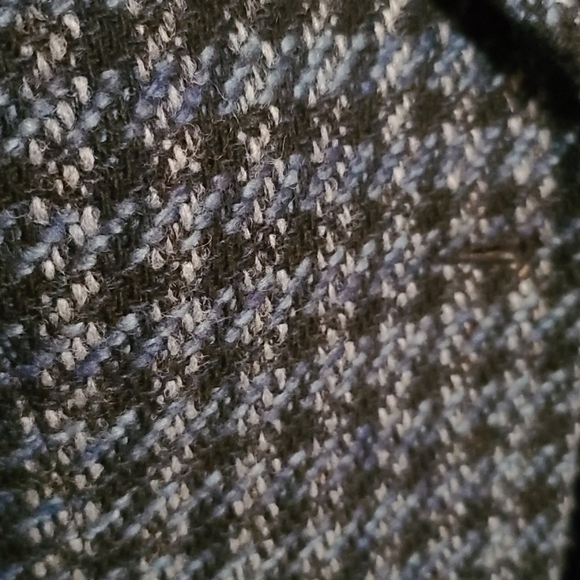 Blazer - Picture 2 of 3